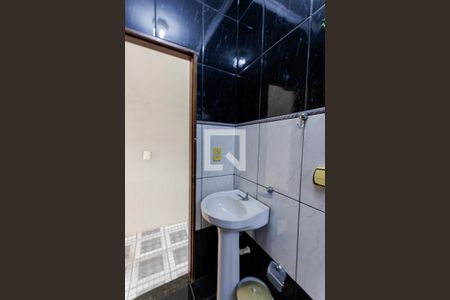 Casa à venda com 250m², 3 quartos e 4 vagasBanheiro Área gourmet