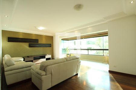 Apartamento para alugar com 189m², 3 quartos e 3 vagasSala