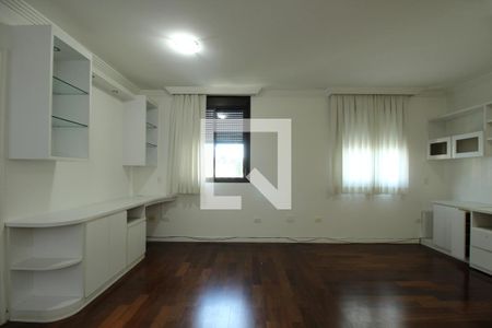Apartamento para alugar com 189m², 3 quartos e 3 vagasSuite 1