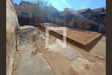 Casa à venda com 95m², 2 quartos e 6 vagasÁrea externa 