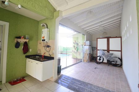 Casa à venda com 140m², 3 quartos e 3 vagasÁrea Externa