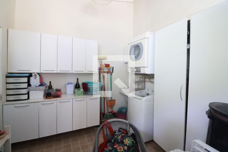 Casa à venda com 140m², 3 quartos e 3 vagasÁrea de Serviço