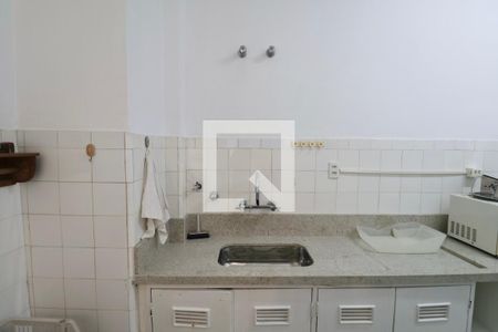 Apartamento para alugar com 130m², 4 quartos e sem vagaCozinha