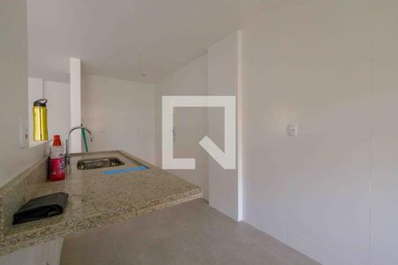 Apartamento à venda com 106m², 3 quartos e 2 vagasCozinha