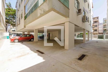 Apartamento à venda com 106m², 3 quartos e 2 vagasFachada