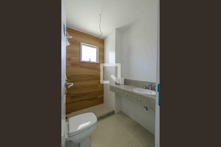 Apartamento à venda com 106m², 3 quartos e 2 vagasBanheiro da Suíte