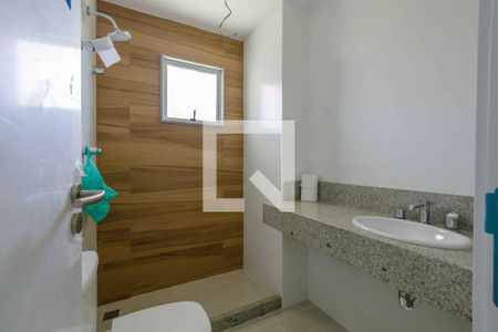 Apartamento à venda com 106m², 3 quartos e 2 vagasBanheiro da Suíte