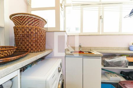 Apartamento à venda com 70m², 3 quartos e 1 vagaÁrea de Serviço