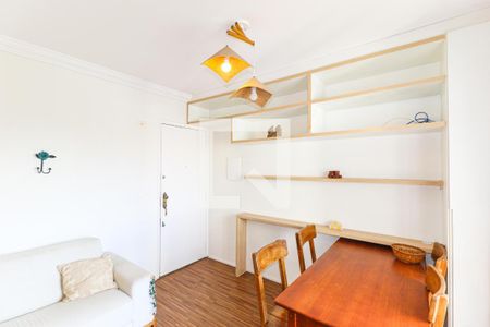Sala de apartamento à venda com 3 quartos, 70m² em Santo Amaro, São Paulo