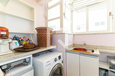 Apartamento à venda com 70m², 3 quartos e 1 vagaÁrea de Serviço