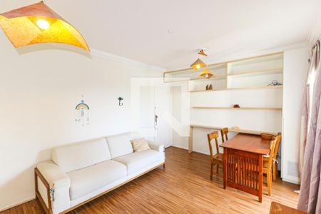 Sala de apartamento à venda com 3 quartos, 70m² em Santo Amaro, São Paulo