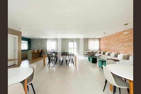 Apartamento para alugar com 31m², 1 quarto e sem vagaÁrea comum - Salão de festas