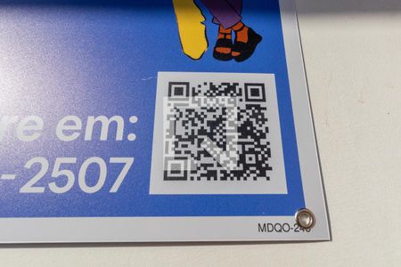 Casa à venda com 179m², 3 quartos e 2 vagasPlaca