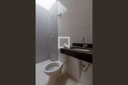 Casa à venda com 179m², 3 quartos e 2 vagasBanheiro Suíte 3