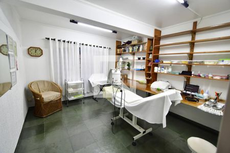 Casa à venda com 400m², 4 quartos e 4 vagasQuarto de Serviço