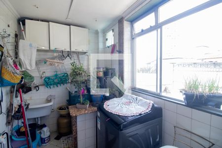 Apartamento à venda com 91m², 3 quartos e 1 vaga Apartamento à venda com 91m², 3 quartos e 1 vagaÁrea de Serviço