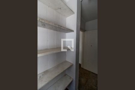 Casa de condomínio para alugar com 200m², 3 quartos e 4 vagasDespensa