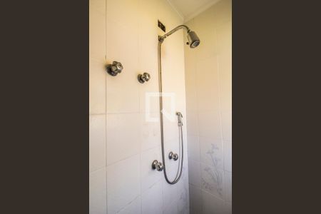 Casa de condomínio para alugar com 200m², 3 quartos e 4 vagasBanheiro da Suíte