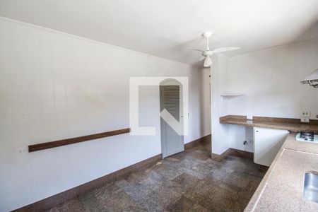 Casa de condomínio para alugar com 200m², 3 quartos e 4 vagasCozinha