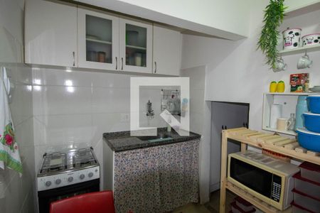 Cozinha de kitnet/studio para alugar com 1 quarto, 30m² em Parque Duque, Duque de Caxias