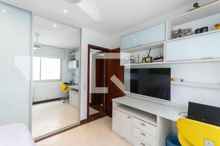 Apartamento à venda com 98m², 2 quartos e 1 vagaQuarto