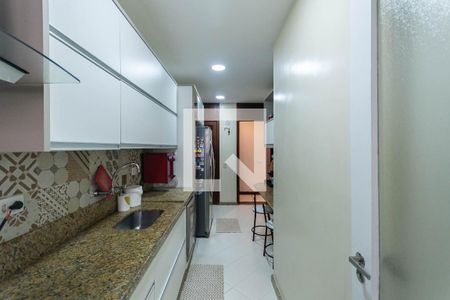 Apartamento à venda com 98m², 2 quartos e 1 vagaCozinha