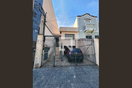 Casa à venda com 350m², 3 quartos e 2 vagasFachada