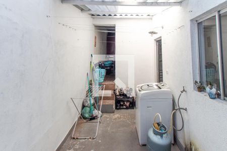 Casa à venda com 350m², 3 quartos e 2 vagasCasa 2 - Área de Serviço  