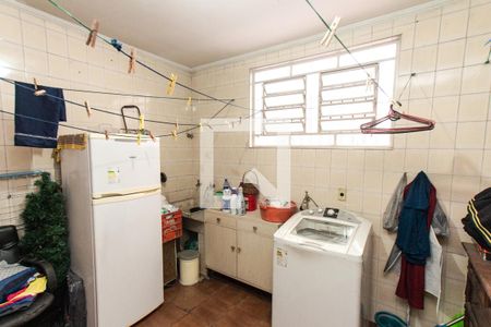 Casa à venda com 350m², 3 quartos e 2 vagasÁrea de Serviço