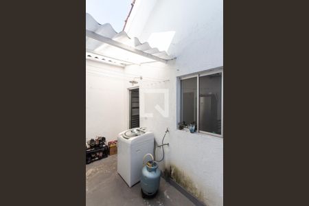 Casa à venda com 350m², 3 quartos e 2 vagasCasa 2 - Área de Serviço  