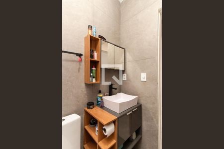 Casa à venda com 350m², 3 quartos e 2 vagasCasa 2 - Banheiro  