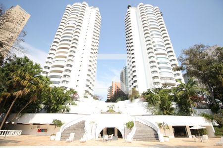 Apartamento para alugar com 380m², 1 quarto e 4 vagasÁrea comum