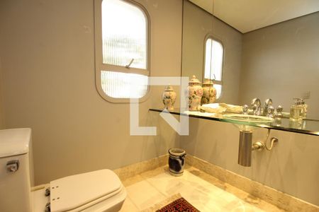 Apartamento para alugar com 380m², 1 quarto e 4 vagasBanheiro Quarto 1