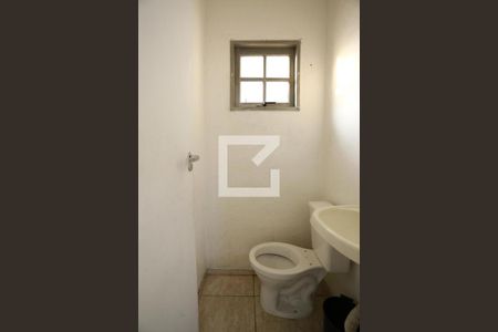 Casa à venda com 118m², 4 quartos e 2 vagasLavabo