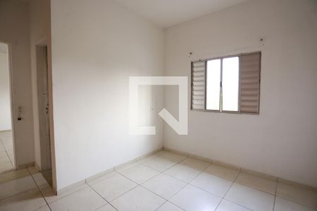 Casa à venda com 118m², 4 quartos e 2 vagasQuarto 2