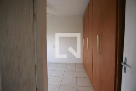 Casa à venda com 118m², 4 quartos e 2 vagasQuarto 2