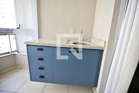 Sacada de apartamento para alugar com 3 quartos, 79m² em Serrinha, Goiânia