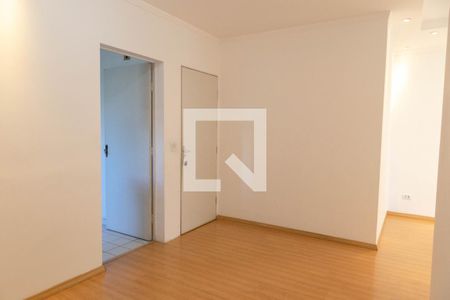 Apartamento à venda com 66m², 2 quartos e 1 vaga Apartamento à venda com 66m², 2 quartos e 1 vagaSala
