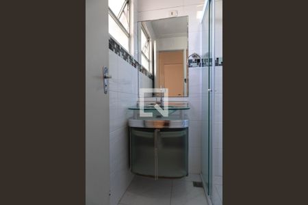 Banheiro de apartamento à venda com 2 quartos, 66m² em Jardim Bom Clima, Guarulhos