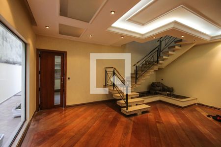 Sala de casa à venda com 4 quartos, 349m² em Parque São Jorge, São Paulo