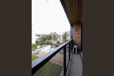 Apartamento para alugar com 37m², 1 quarto e 1 vaga Apartamento para alugar com 37m², 1 quarto e 1 vagaVaranda