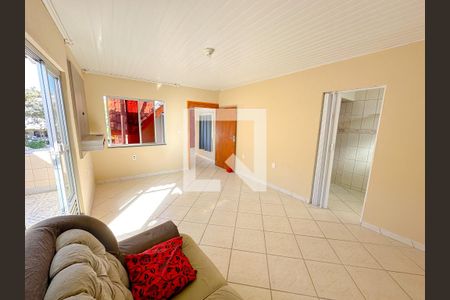 Sala de casa para alugar com 1 quarto, 70m² em Vargem do Bom Jesus, Florianópolis