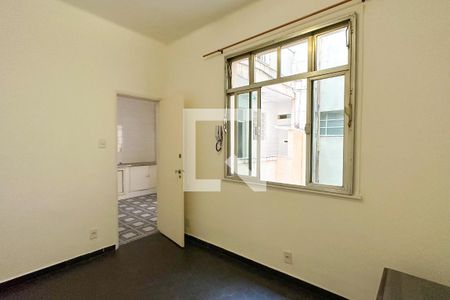 Apartamento à venda com 190m², 3 quartos e 1 vagaCopa