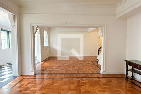 Apartamento à venda com 190m², 3 quartos e 1 vagaSala