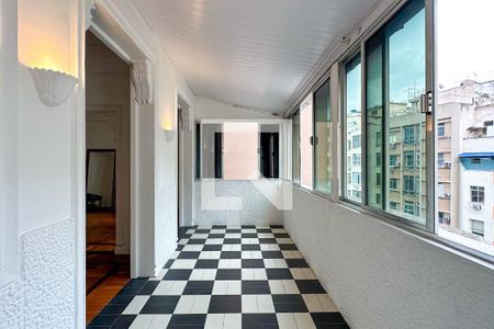 Apartamento à venda com 190m², 3 quartos e 1 vagaSala