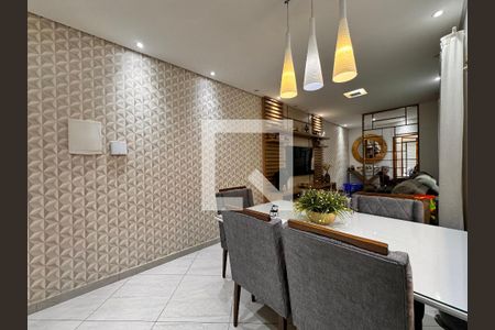 Apartamento à venda com 120m², 2 quartos e 2 vagasSala