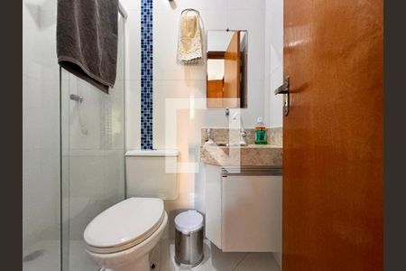 Apartamento à venda com 120m², 2 quartos e 2 vagasBanheiro de serviço