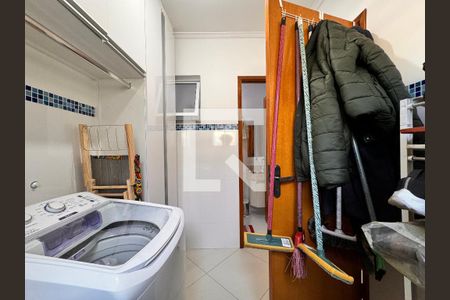 Apartamento à venda com 120m², 2 quartos e 2 vagasLavanderia