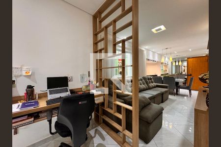 Apartamento à venda com 120m², 2 quartos e 2 vagasSala