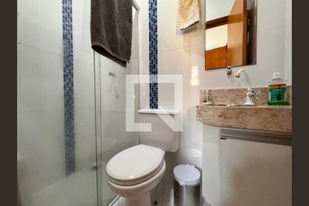 Apartamento à venda com 120m², 2 quartos e 2 vagasBanheiro de serviço